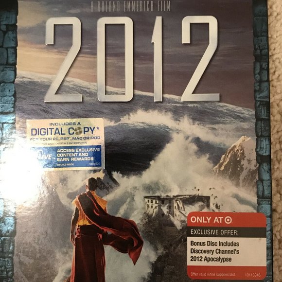 2012 w/ Slipcover (Blu-ray Disc, 2010, 3 Disc + Target Exclusive Bonus Disc CIB - Picture 1 of 5